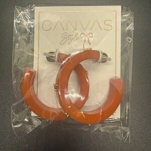 NWT UT Longhorns hoop earrings